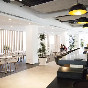 Hotel Planet One